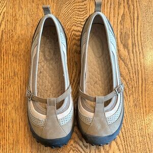 Privo Women's Sneakers - Brown and Gray